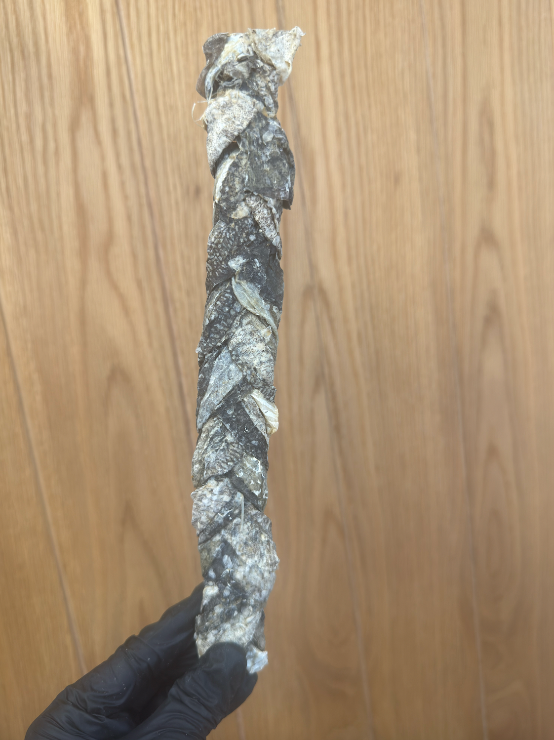 Long Fish Skin Braids – Omega-Rich, Crunchy & Great For Teeth